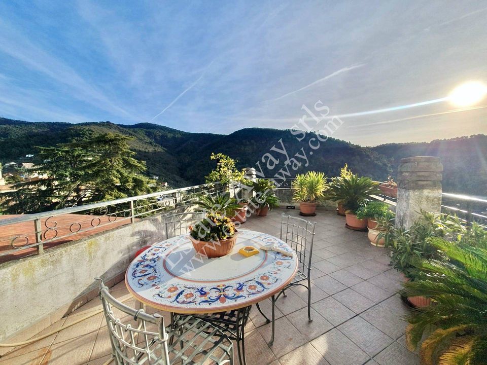 Appartement in Seborga, Imperia - foto 1