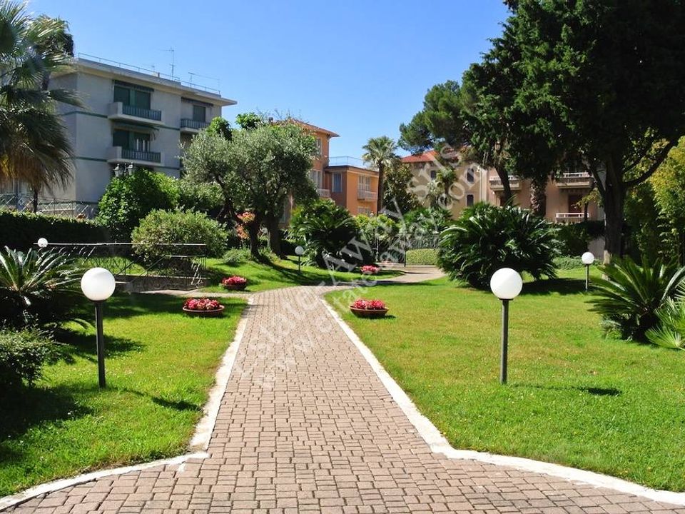 Lejlighed i Bordighera, Imperia - foto 2