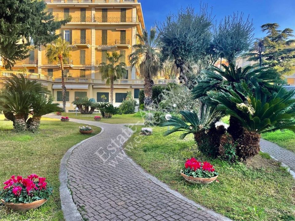 Lejlighed i Bordighera, Imperia - foto 3