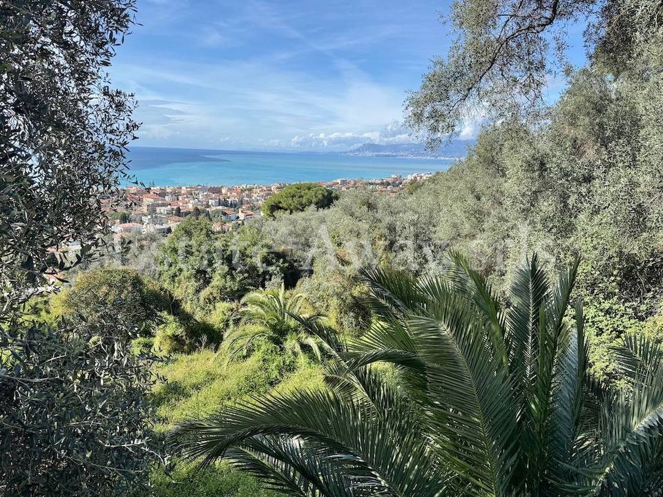 Helårsgrund i Bordighera, Imperia - foto 2