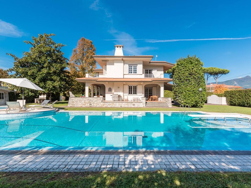 Villa a Forte dei Marmi, Lucca - foto 1