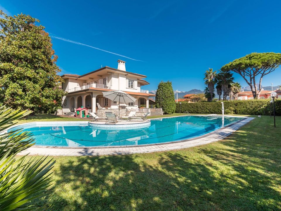 Villa a Forte dei Marmi, Lucca - foto 2