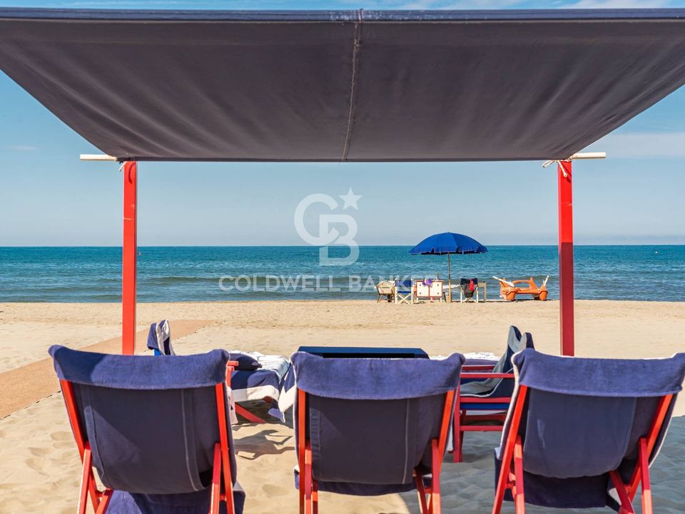 Erhvervsejendom i Forte dei Marmi, Lucca - foto 2