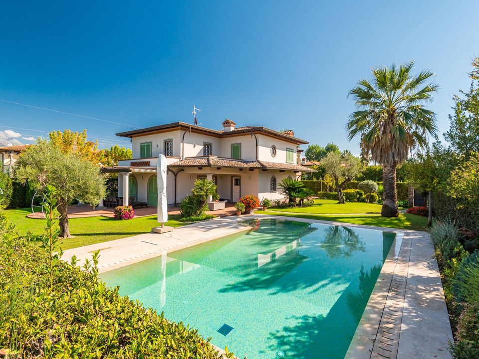Villa a Forte dei Marmi, Lucca - foto 1