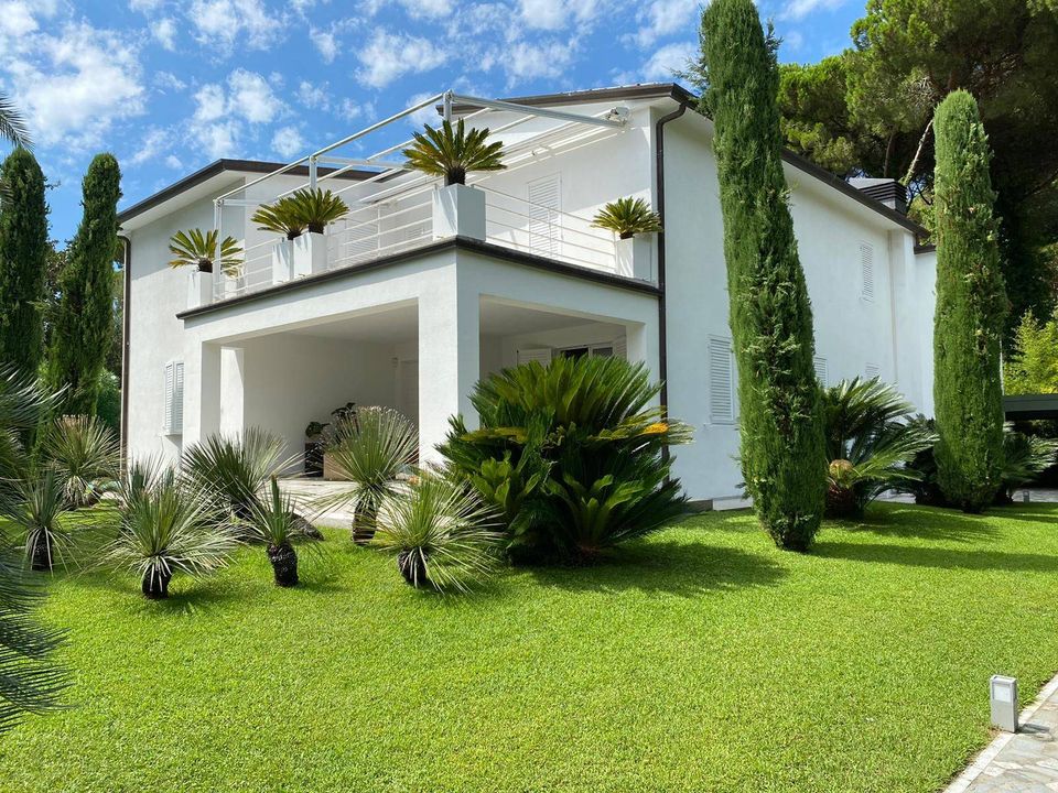 Villa i Forte dei Marmi, Lucca - foto 1