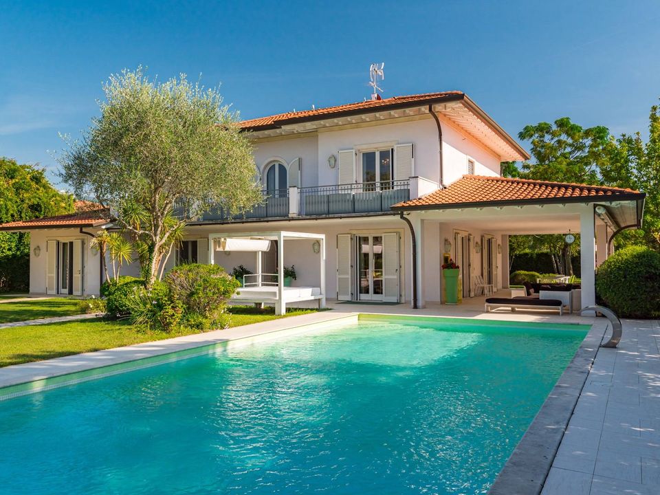 Villa i Forte dei Marmi, Lucca - foto 1