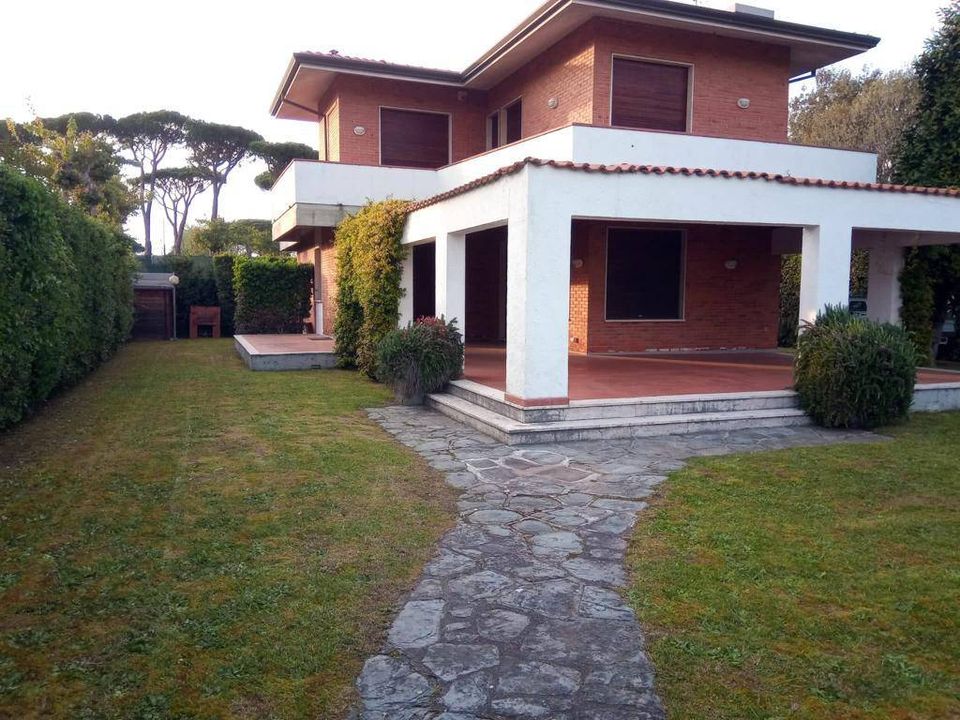 Villa in Forte dei Marmi, Lucca - photo 2