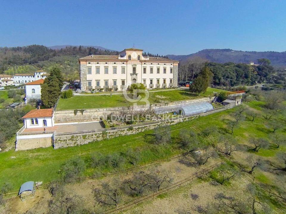 Erhvervsejendom i Montemurlo, Prato - foto 1