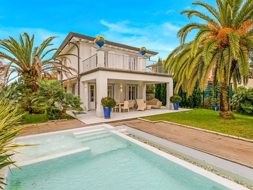Villa i Forte dei Marmi, Lucca - foto 1