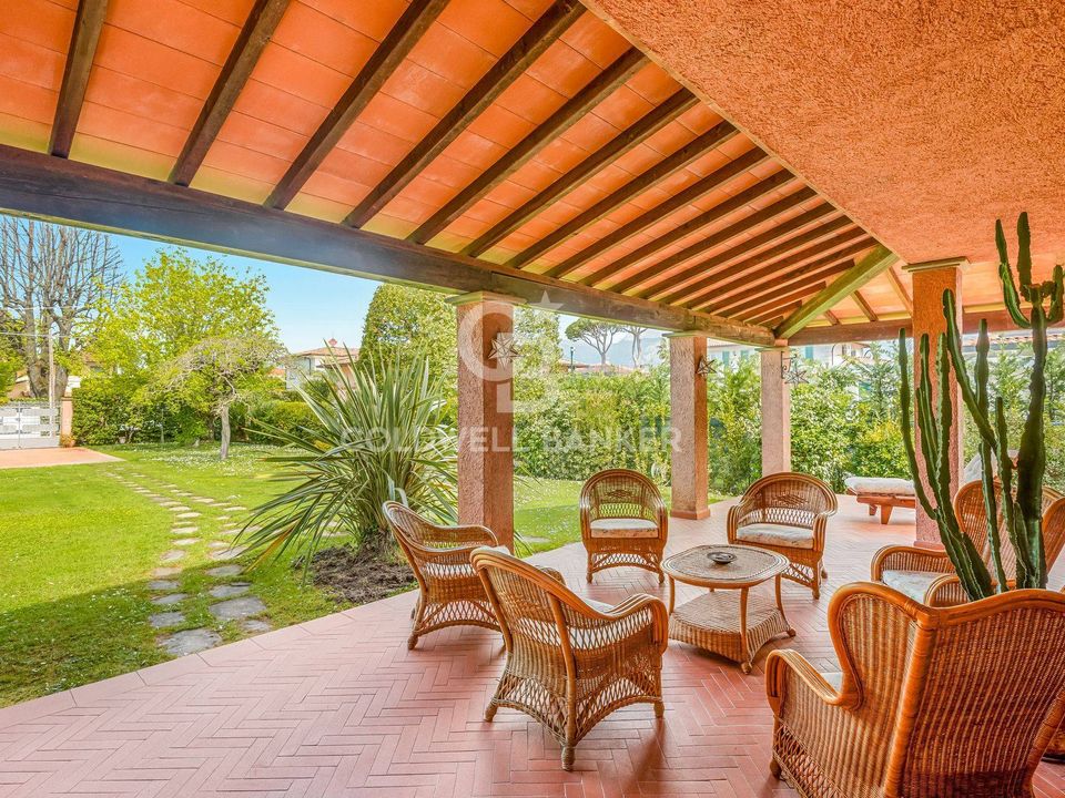 Villa in Forte dei Marmi, Lucca - photo 4