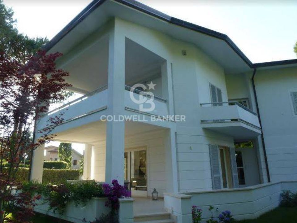 Villa in Forte dei Marmi, Lucca - photo 5