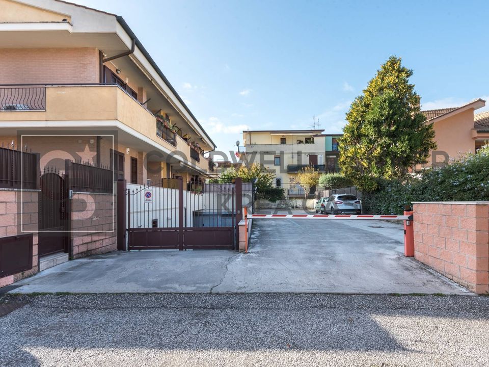 Parkeringsplass i Ciampino, Rome - bilde 3