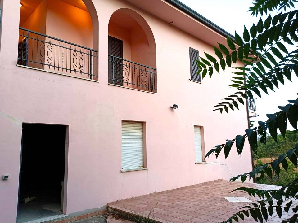 Villa i Montefiore dell'Aso, Ascoli Piceno - foto 2
