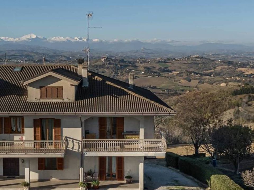 Villa i Monterubbiano, Fermo - bilde 1