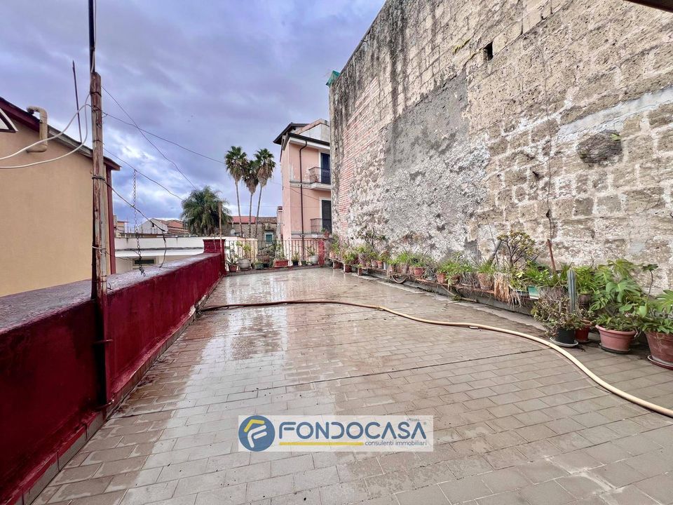 Erhvervsejendom i Sant'Antimo, Naples - foto 1