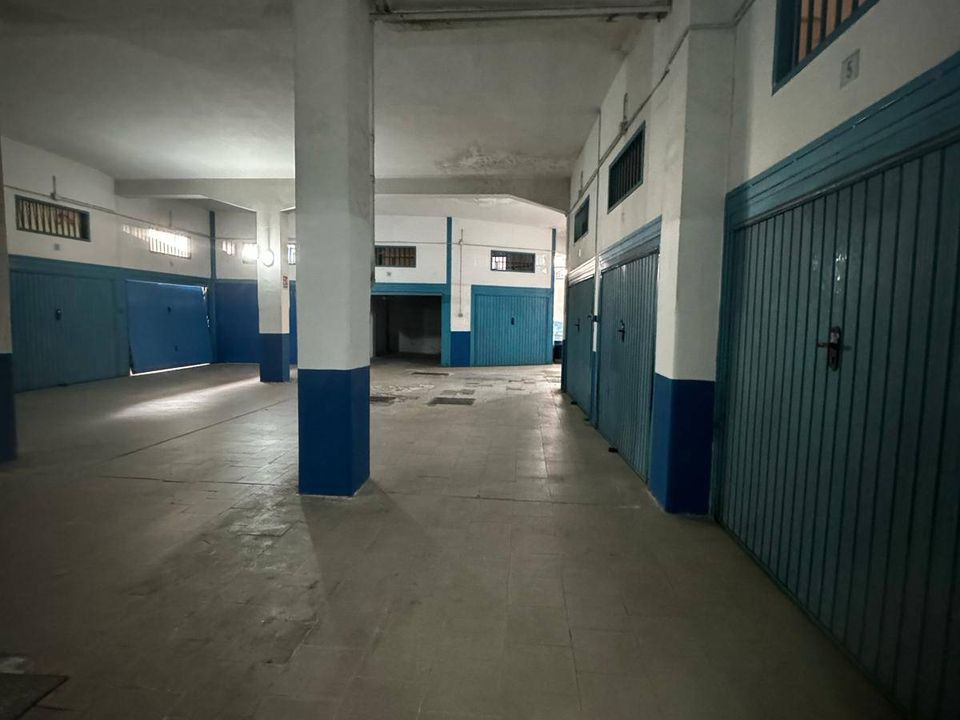 Parkeringsplads i Salerno, Salerno - foto 1