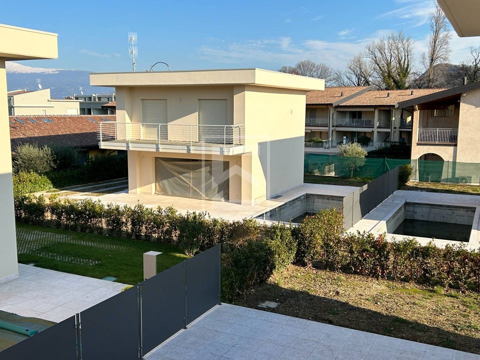 Villa i Manerba Del Garda, Brescia - bilde 2