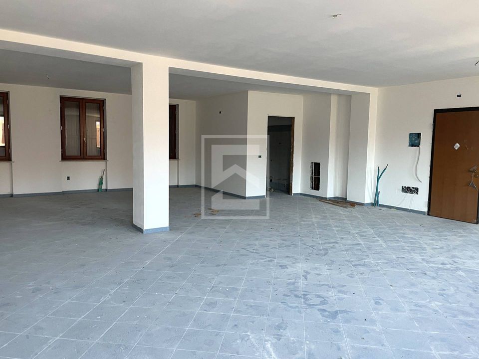 Erhvervsejendom i Toscolano Maderno, Brescia - foto 3