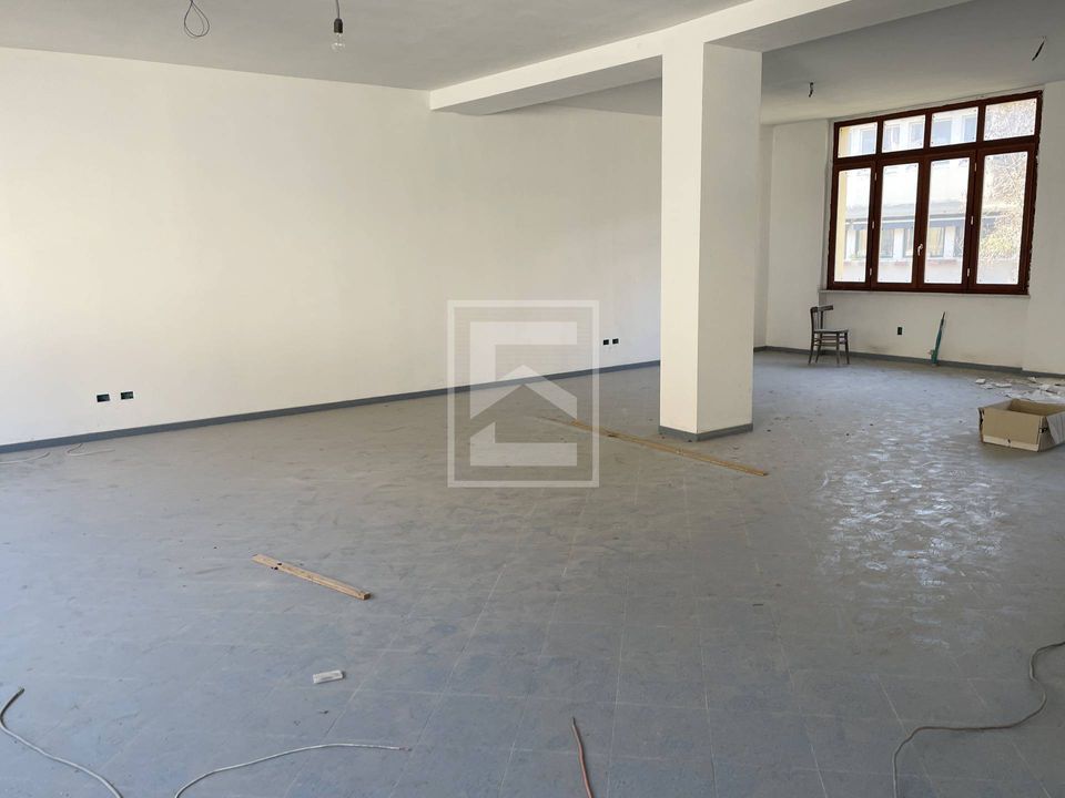 Erhvervsejendom i Toscolano Maderno, Brescia - foto 4