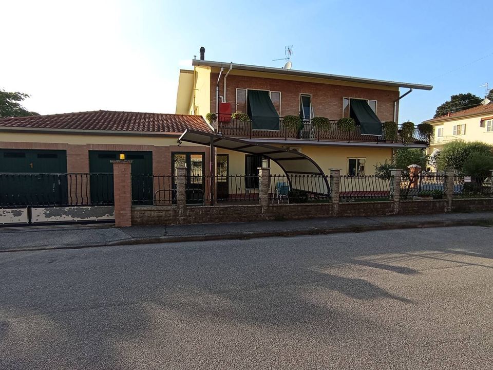Villa i Ferrara, Ferrara - foto 1
