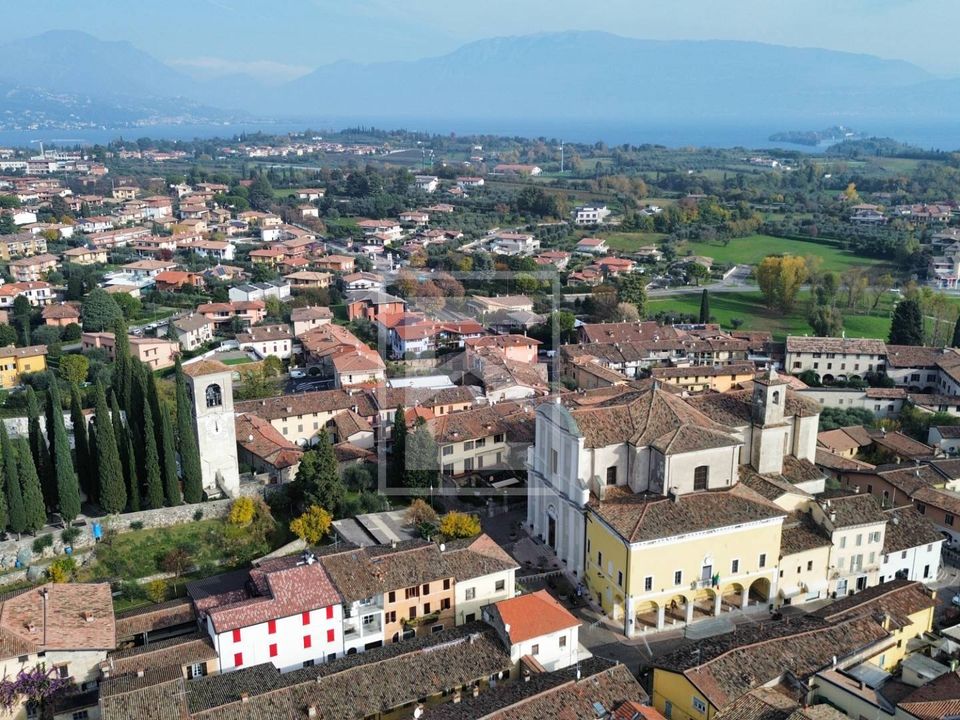 Landejendom i San Felice del Benaco, Brescia - foto 1