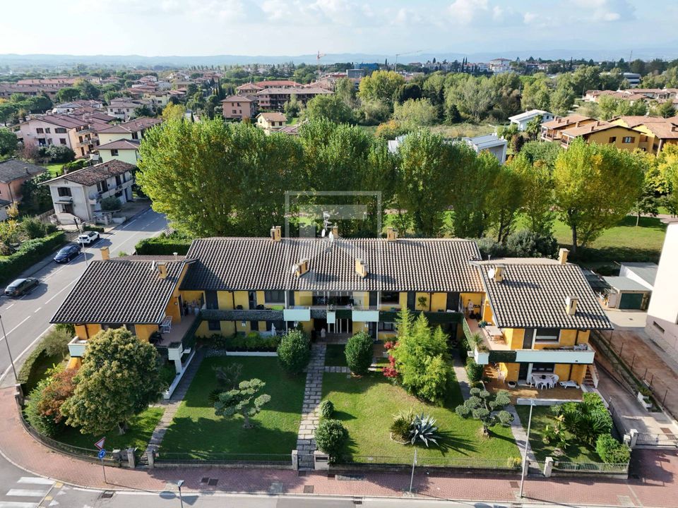 Lejlighed i Sirmione, Brescia - foto 1