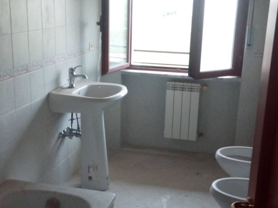 Lejlighed i Eboli, Salerno - foto 3