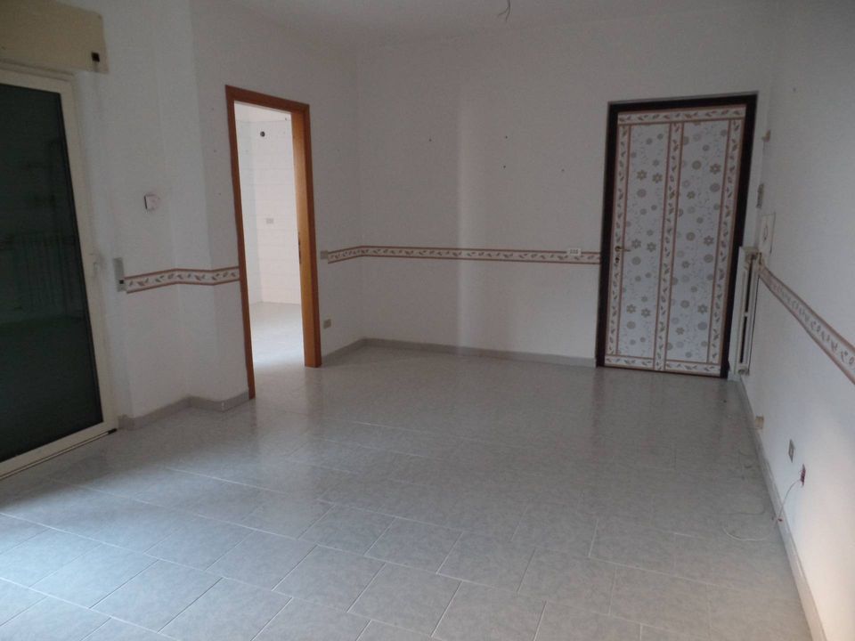 Lejlighed i Eboli, Salerno - foto 1