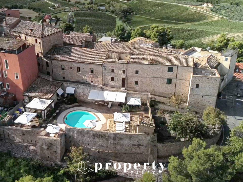 Erhvervsejendom i Monteprandone, Ascoli Piceno - foto 1