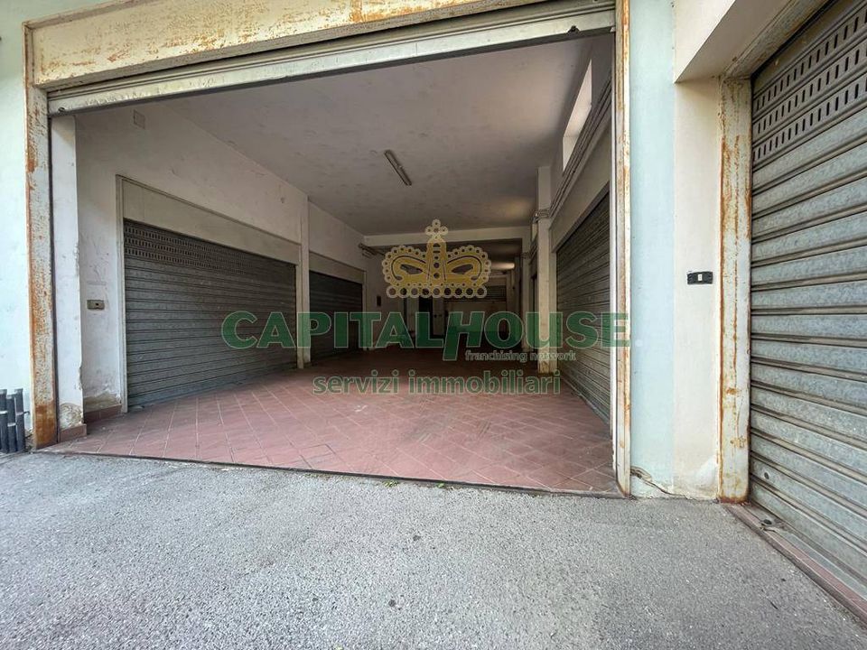 Parkeringsplads i Castel San Giorgio, Salerno - foto 2