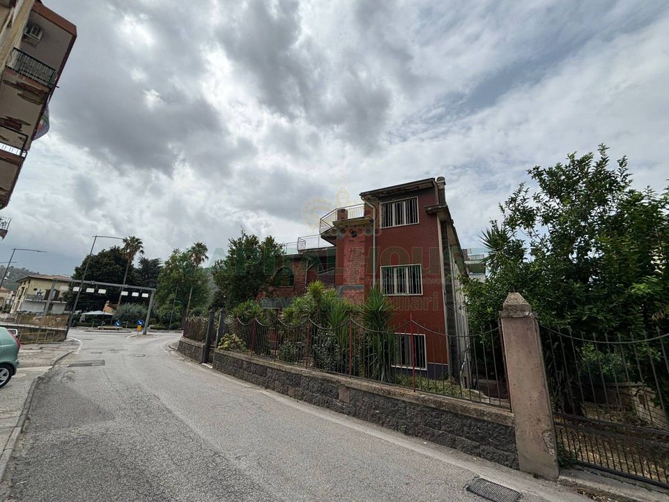 Villa i Roccapiemonte, Salerno - foto 4
