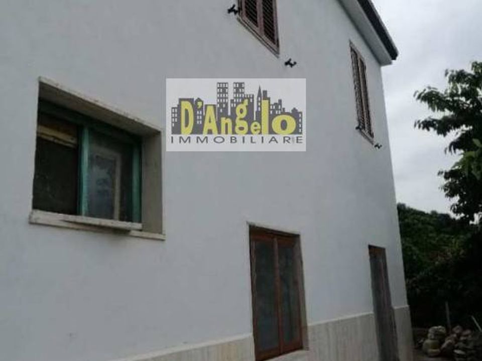 Villa i Roccafluvione, Ascoli Piceno - foto 3