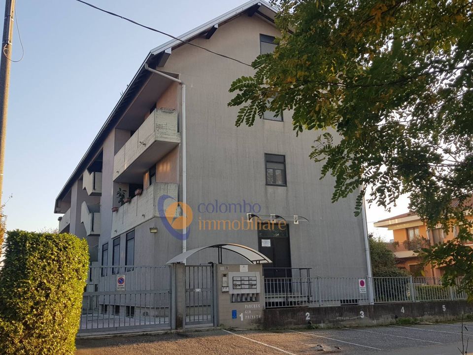 Erhvervsejendom i Busto Arsizio, Varese - foto 2