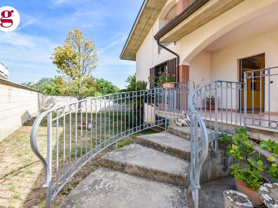 Villa i Vasto, Chieti - foto 1