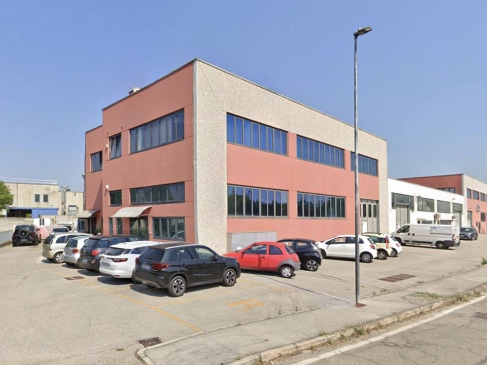 Erhvervsejendom i Ponzano Veneto, Treviso - foto 1