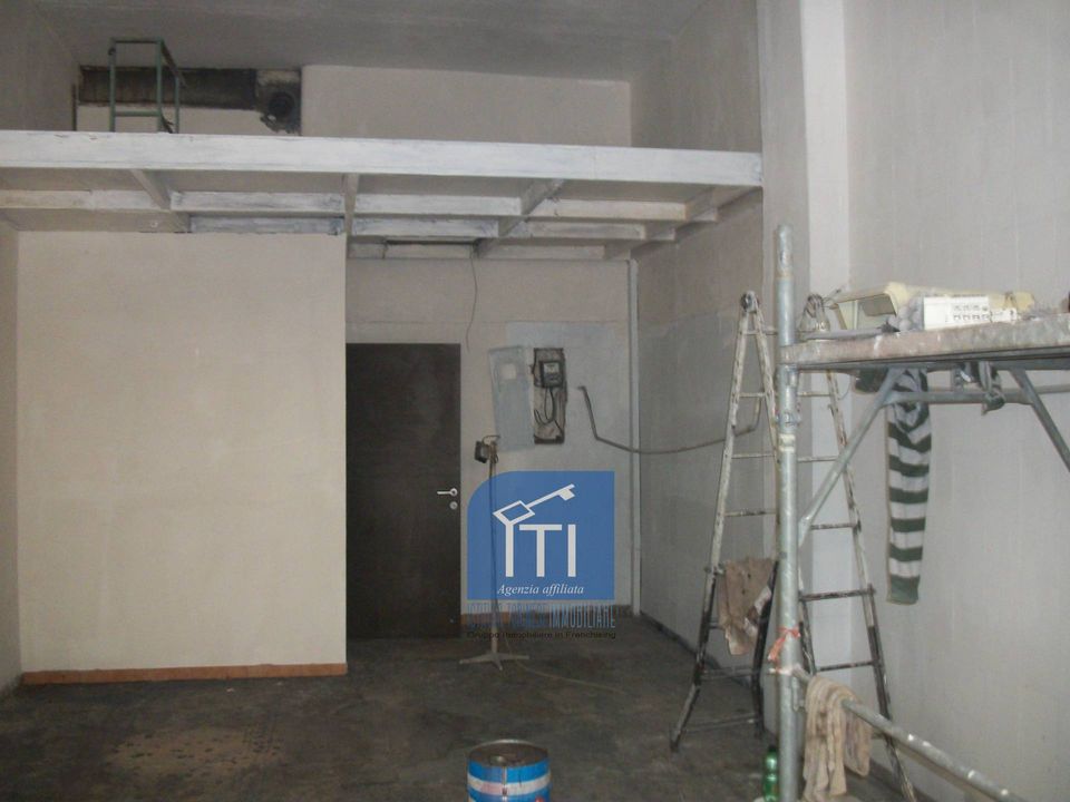 Erhvervsejendom i Rome, Rome - foto 2