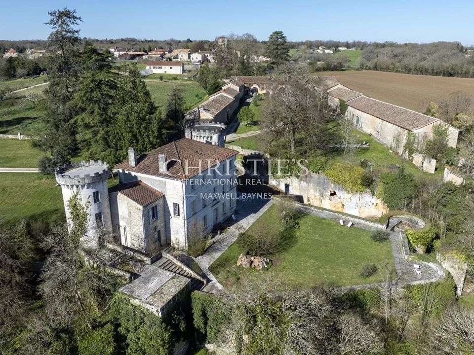 Landejendom i Angouleme, Charente - foto 5