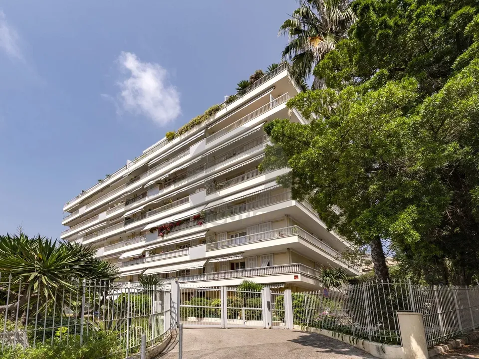 Lejlighed i Menton, Alpes-Maritimes - foto 1