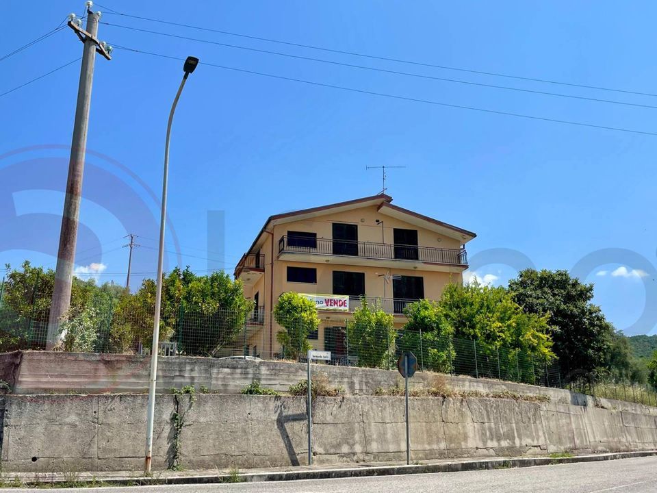 Lokal użytkowy: Colfelice, Frosinone – zdjęcie 2