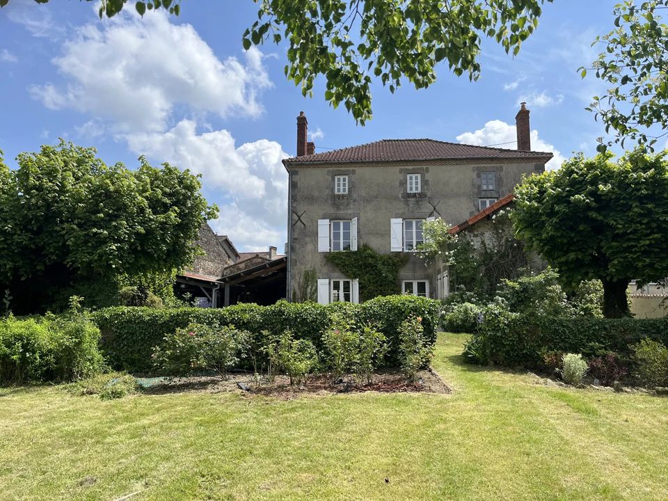Villa i Thiat, Haute-Vienne - foto 1