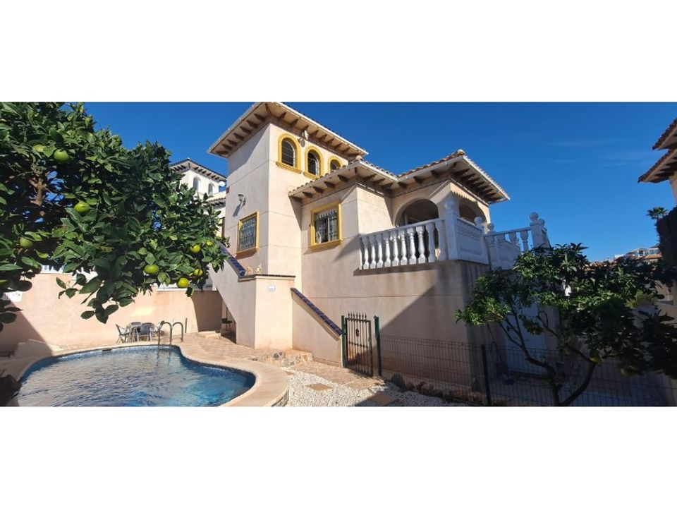 Villa i Orihuela Costa, Alicante - foto 1
