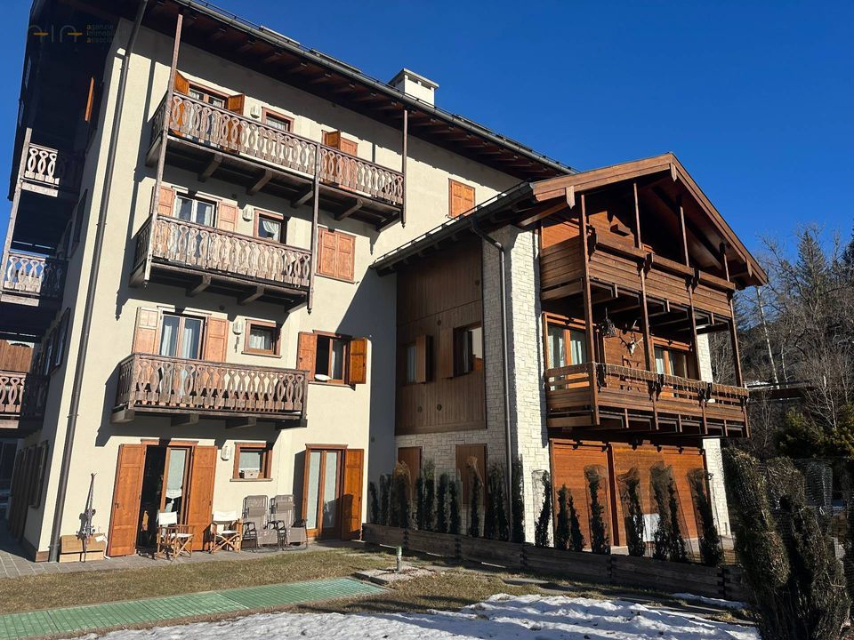 Lejlighed i Cortina D'Ampezzo, Belluno - foto 1