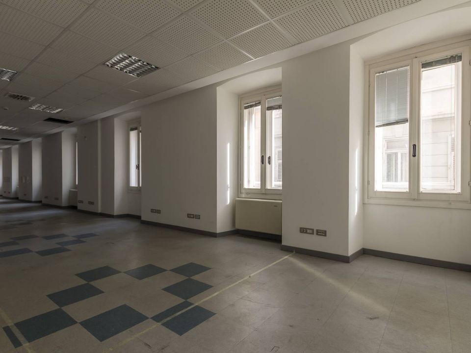 Erhvervsejendom i Trieste, Trieste - foto 4