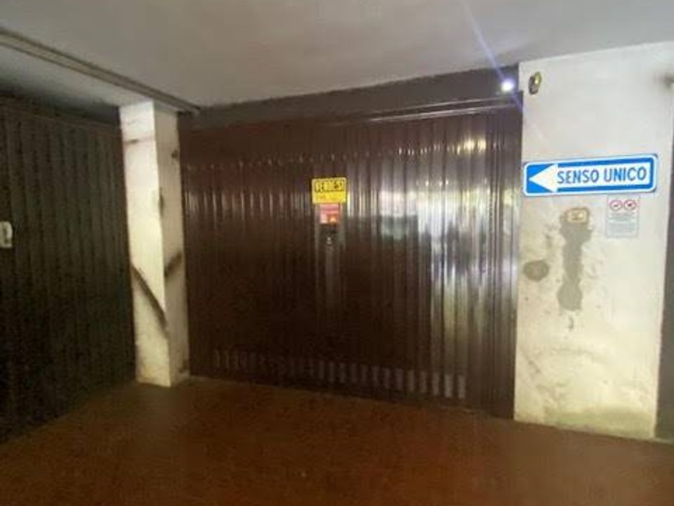 Parkeringsplads i Albisola Superiore, Savona - foto 3