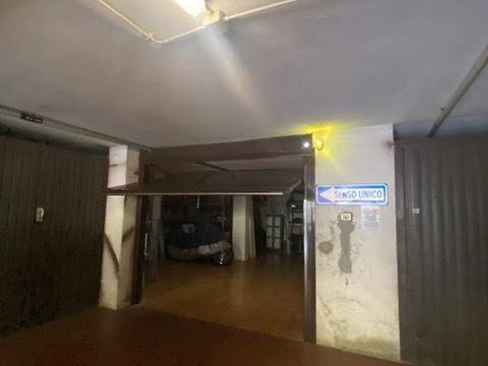Parkeringsplads i Albisola Superiore, Savona - foto 4