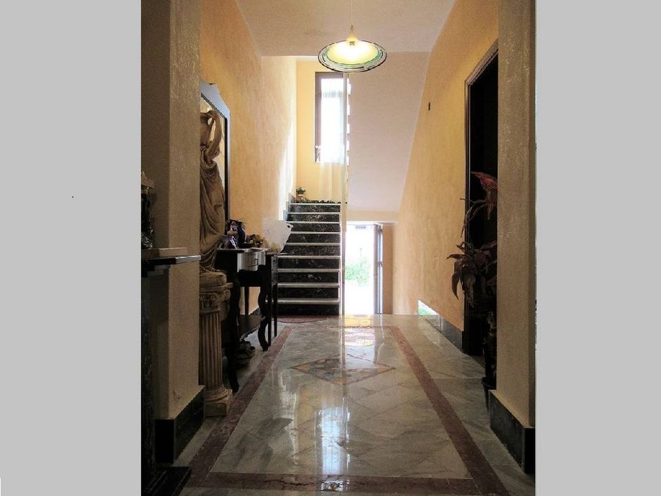 Erhvervsejendom i Partinico, Palermo - foto 3