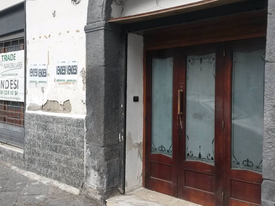 Erhvervsejendom i Ottaviano, Naples - foto 2