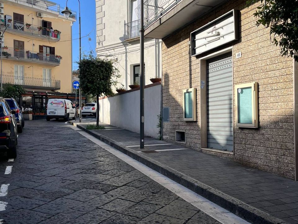 Erhvervsejendom i Ottaviano, Naples - foto 2