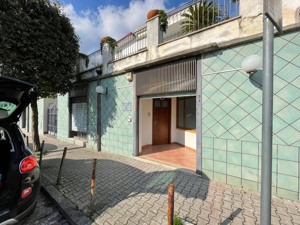 Erhvervsejendom i Ottaviano, Naples - foto 3