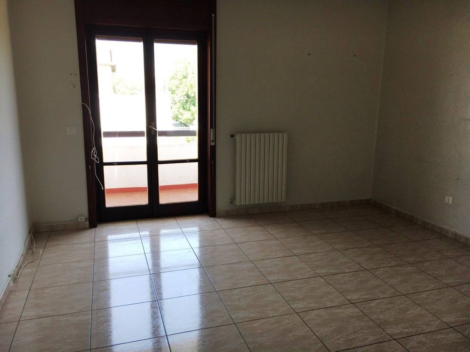 Erhvervsejendom i Ottaviano, Naples - foto 1